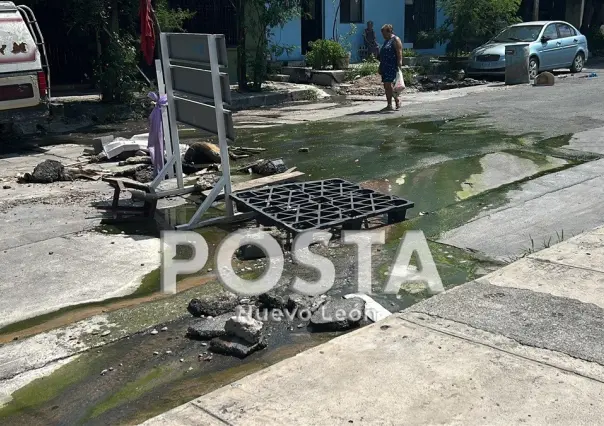 ¡Están hartos! Vecinos de Guadalupe tienen 4 meses viviendo entre aguas negras