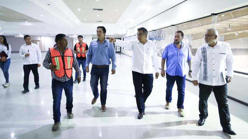 Supervisa Américo rehabilitación del Centro de Convenciones de Matamoros