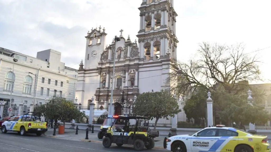 Evita multas en Monterrey por estacionarte en lugares prohibidos