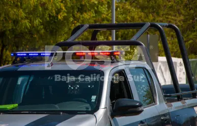 Detienen a mujer por robar en una tienda de autoservicio en La Paz