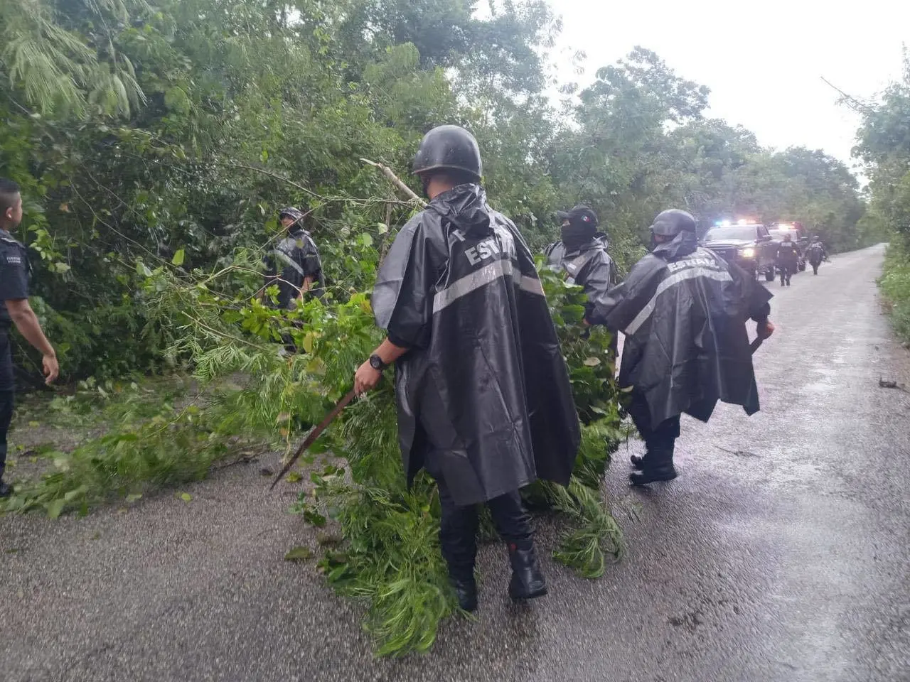 Hasta el momento no se reporta traslado de ciudadanos a los refugios temporales. Foto: SSP Yucatán