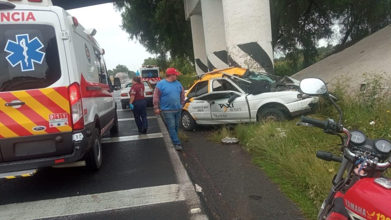 Accidente en la México-Pirámides cobra la vida de pareja. Foto: Especial