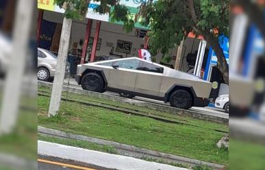 Cibertruck rodando por las calles de Mérida ¿Cuánto cuesta este auto futurista?