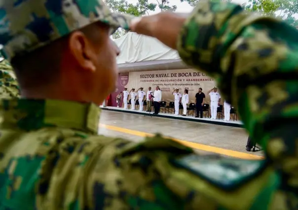 AMLO inaugura Sector Naval en Nayarit