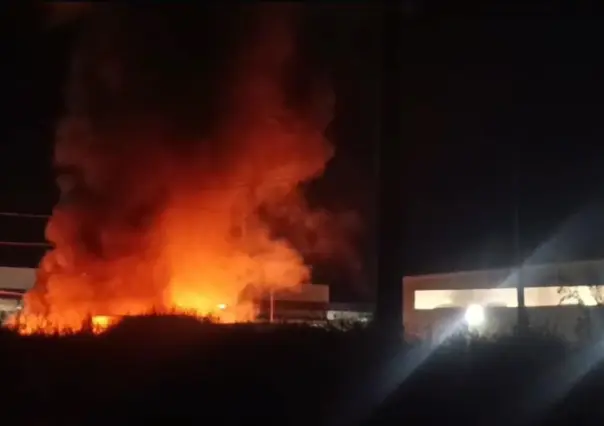 Incendio de la planta Yangfeng parque industrial Santa María en Ramos Arizpe