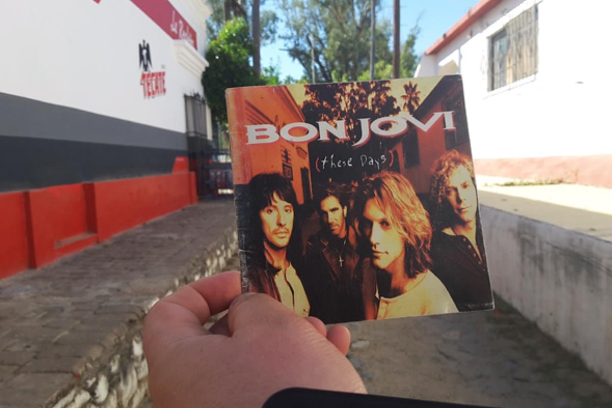 Callejón de Bon Jovi en San Antonio. Foto: Luis Domínguez Bareño