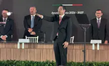Rinde protesta David de la Peña en su relección por Santiago