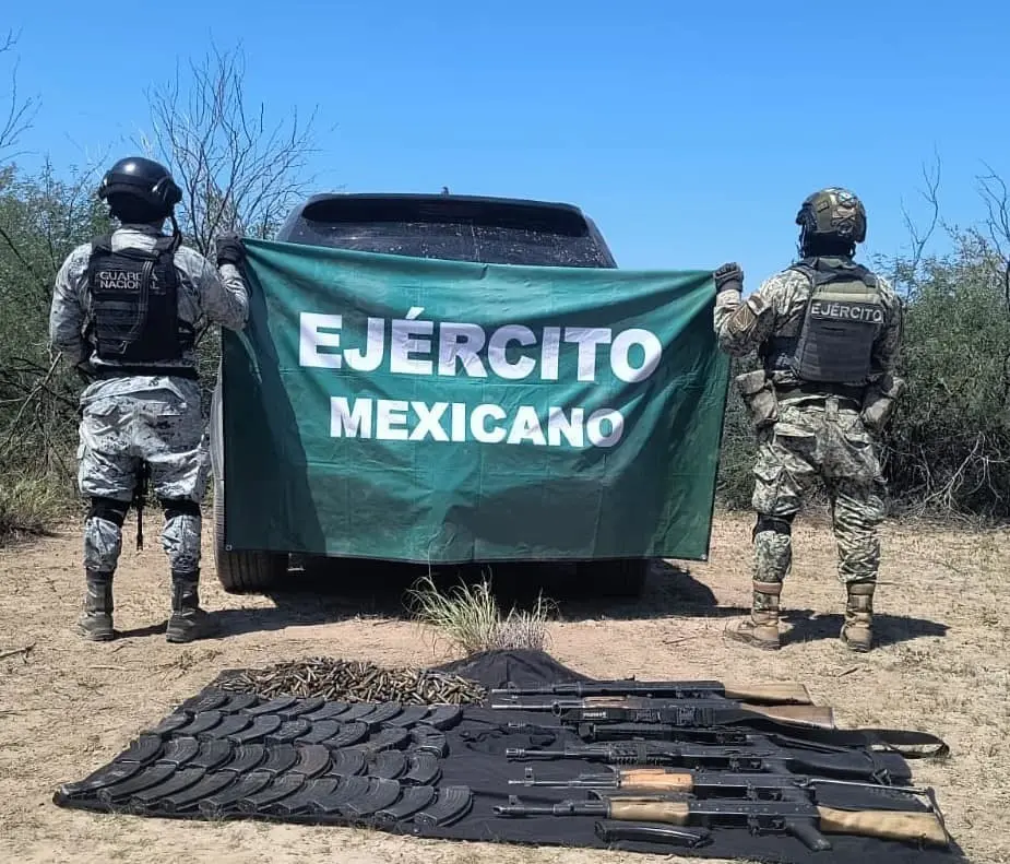 Aseguran armas y equipo táctico en Sonora