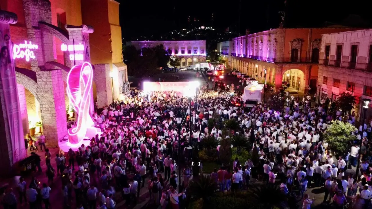 Más de cinco mil personas participaron en la Caminata de la Esperanza