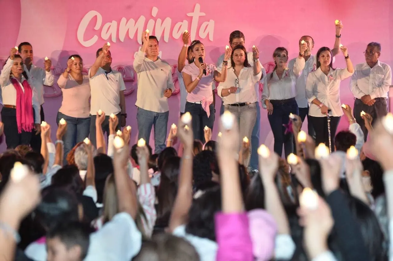 Más de cinco mil personas participaron en la Caminata de la Esperanza