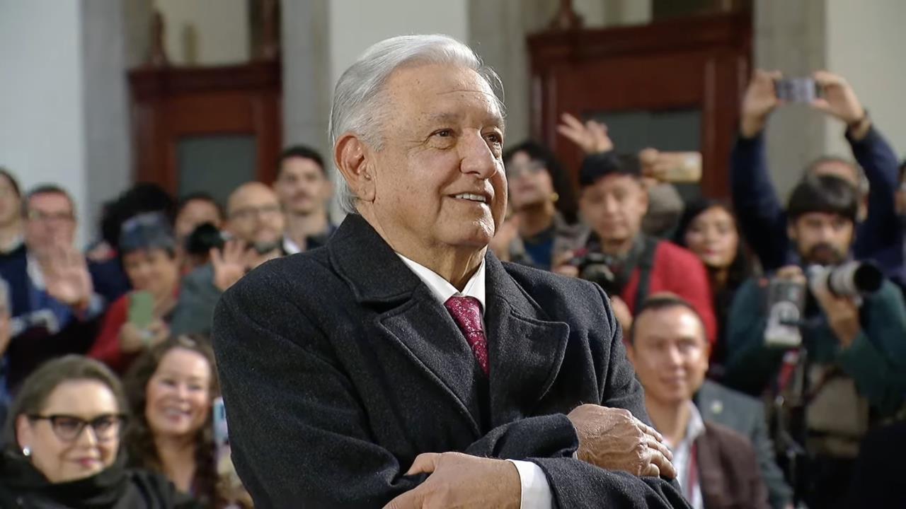 AMLO se despide de las mañaneras. Foto: SS de conferencia de prensa