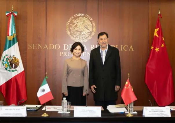 Tie Ning y Gerardo Fernández Noroña se reúnen en el Senado de México