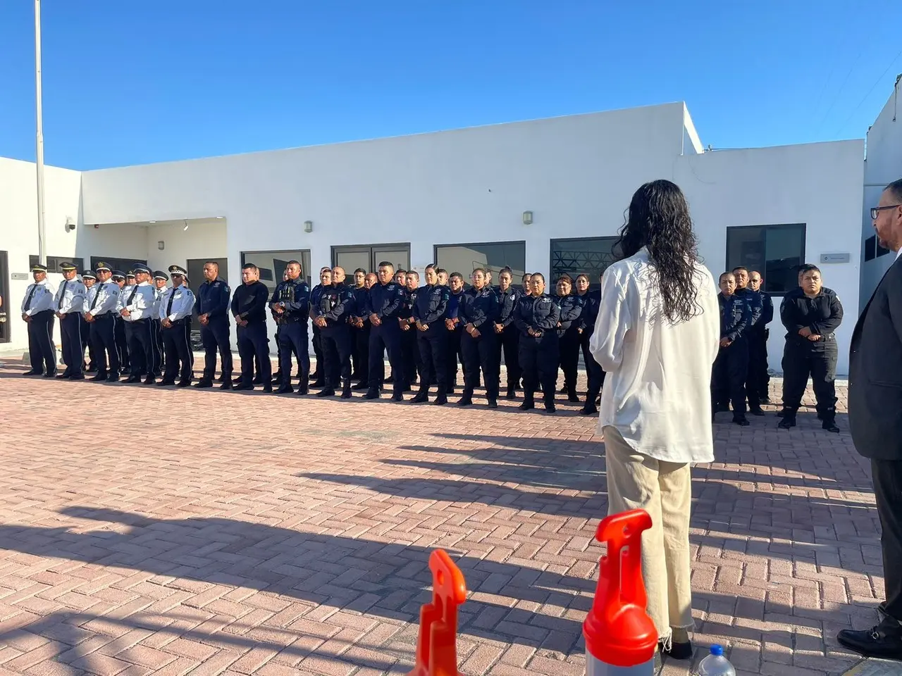 Martínez González destacó la importancia de brindar una protección integral que fomente la paz y el orden público en el municipio. Foto: Especial.