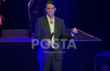 Matteo Bocelli enamora en su debut en Monterrey