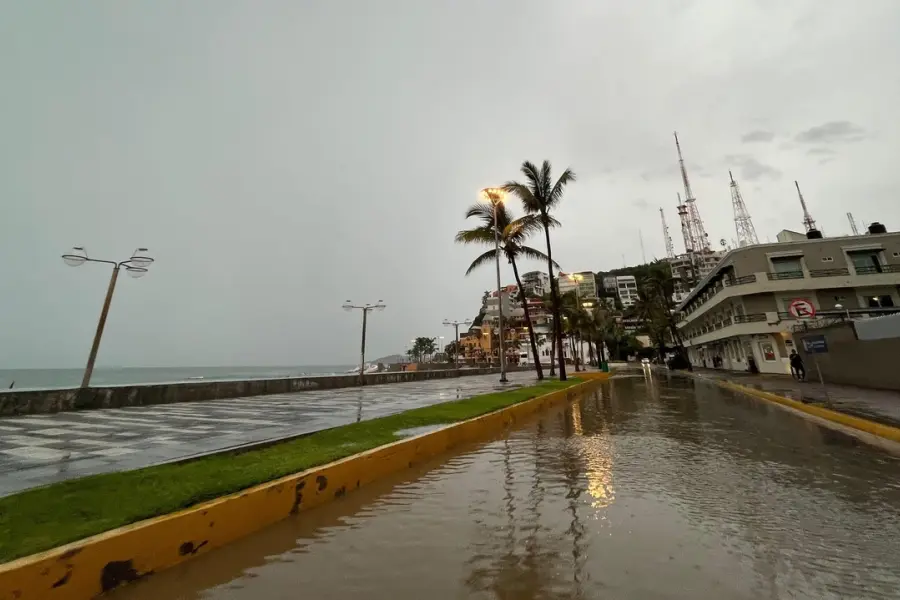 Mega Puente: Mazatlán lució vacío en este fin de semana largo