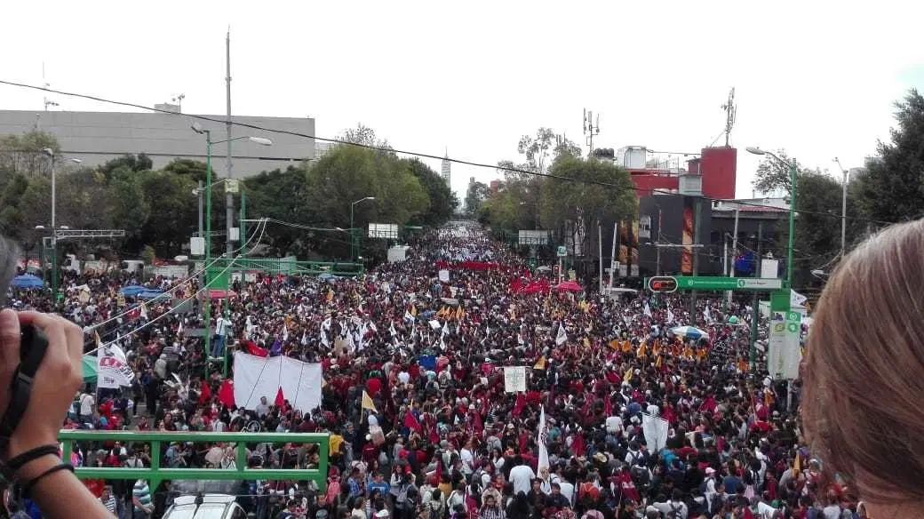 Movilización en conmemoración del 2 de octubre de 1968. Foto: @JesusRCuevas