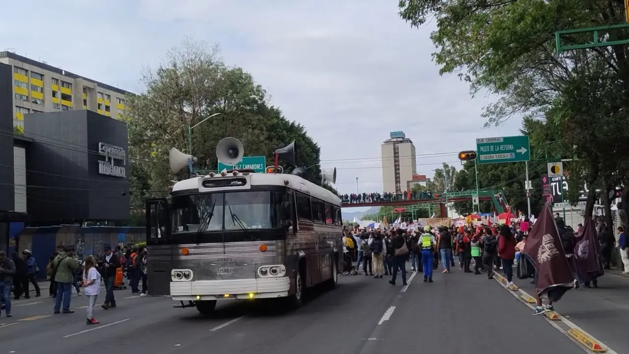 Manifestantes retirándose.   Foto: Ramón Ramírez