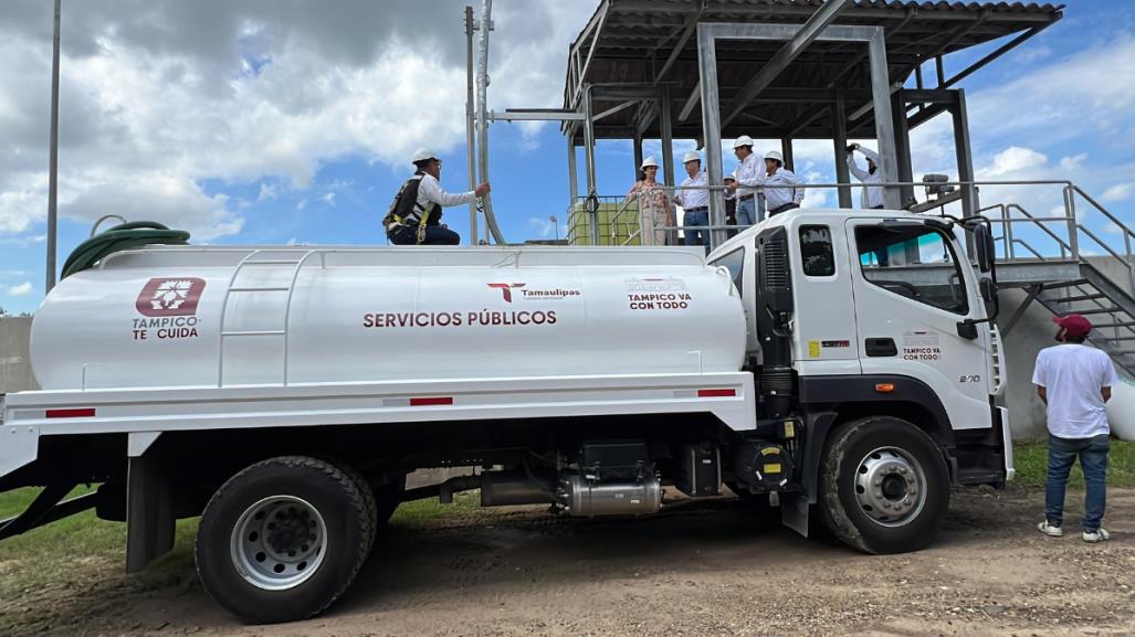 Implementan riego de áreas verdes con agua tratada en Tampico