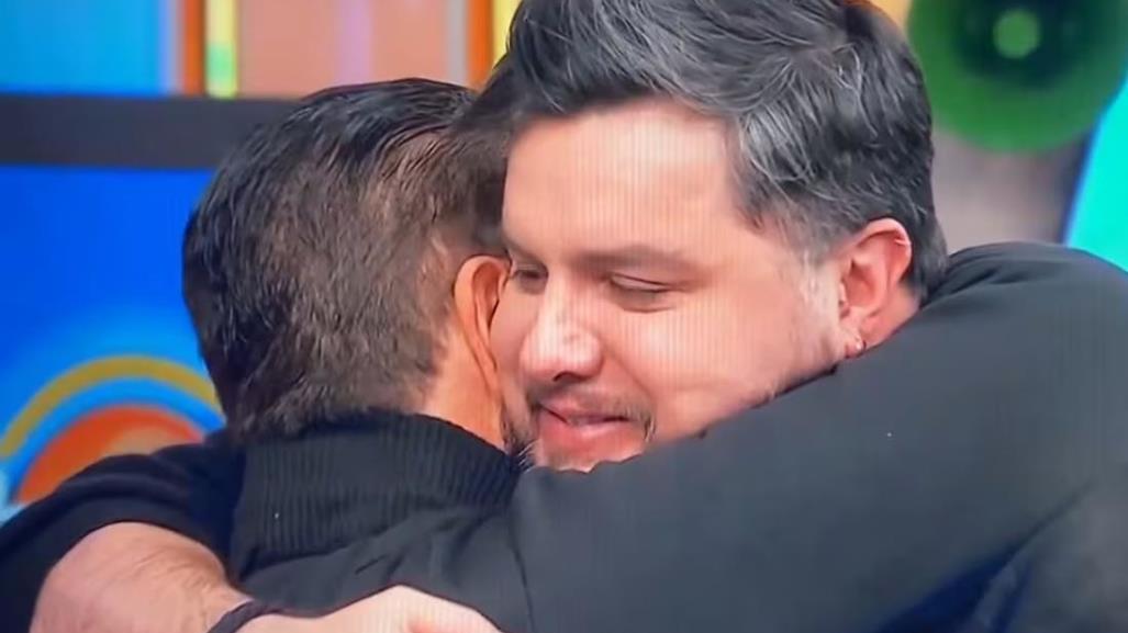 Mario Bezares y Paul Stanley se dan el tan esperado abrazo y cierran el pasado