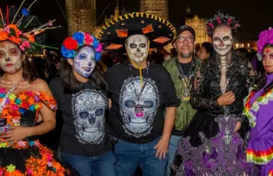 Regresa el Mega Desfile de Catrinas: Risas, color y muertos bailarines en CDMX