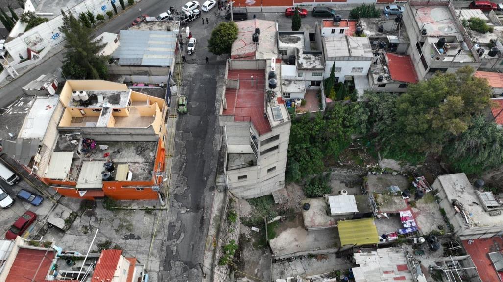 Autoridades no sirven para nada: Vecinos sufren deslaves en Naucalpan