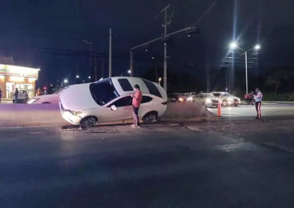 Atiende Protección Civil accidente vehicular en San Nicolás de los Garza