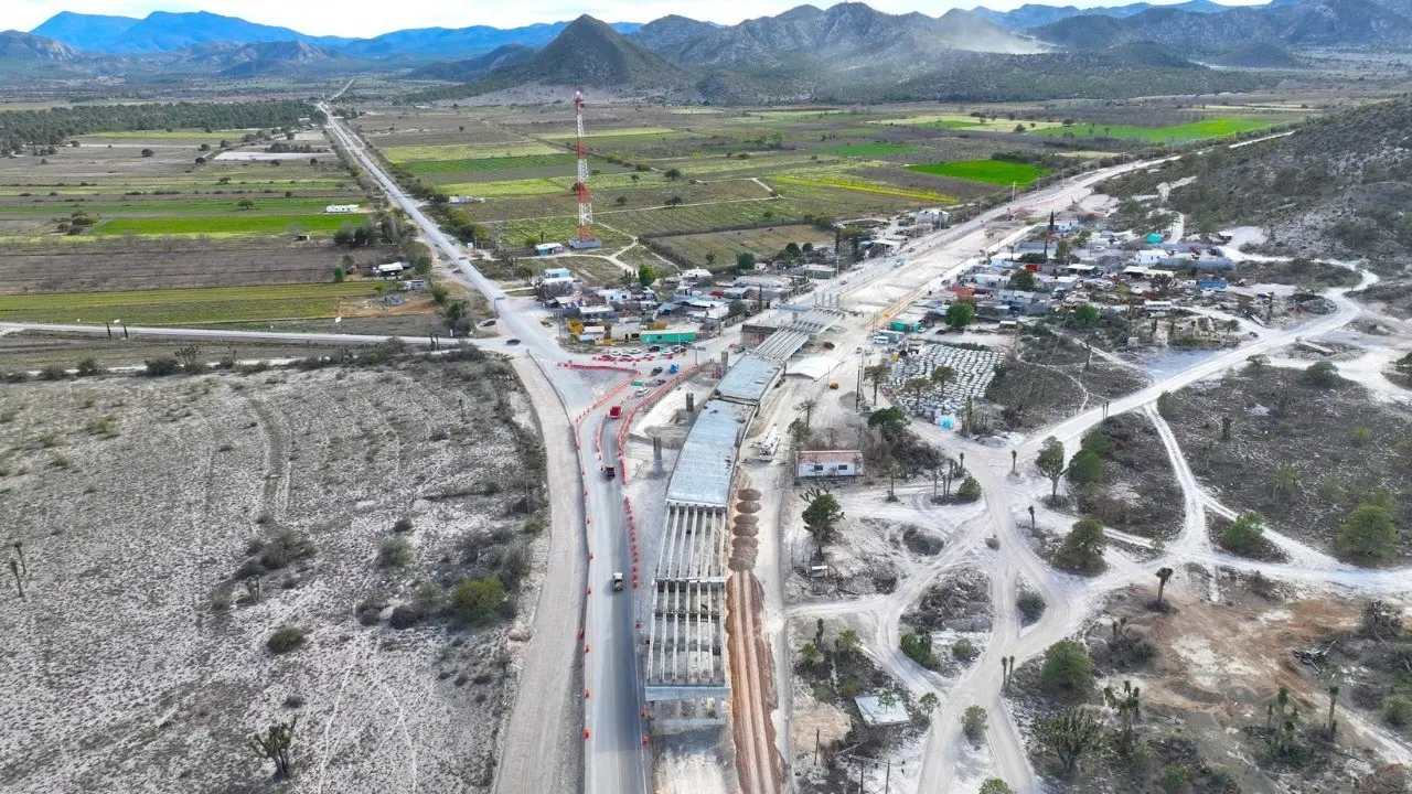 Construcción de la Carrtera Interserrana en Nuevo León / Foto: Secretaría de Movilidad y Planeación Urbana Nuevo León