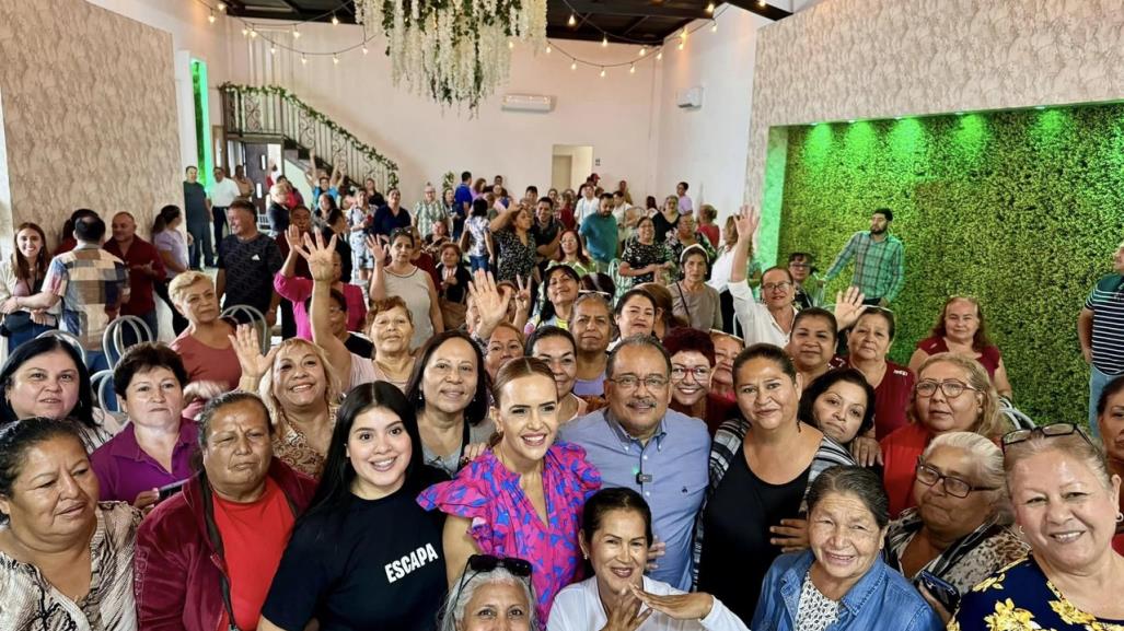 Andrés Mijes en lanzamiento de programa Siempre Conectados: Mujeres Digitales