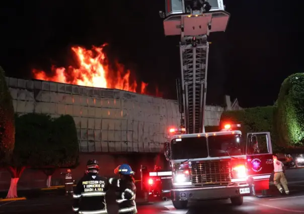 Incendio en centro comercial de Zapopan, Jalisco, segundo en menos de una semana