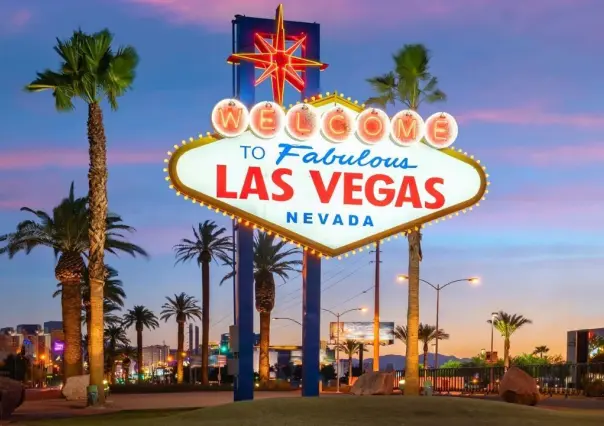 Lo que debes saber antes de tomarte la famosa foto en el cartel de Las Vegas