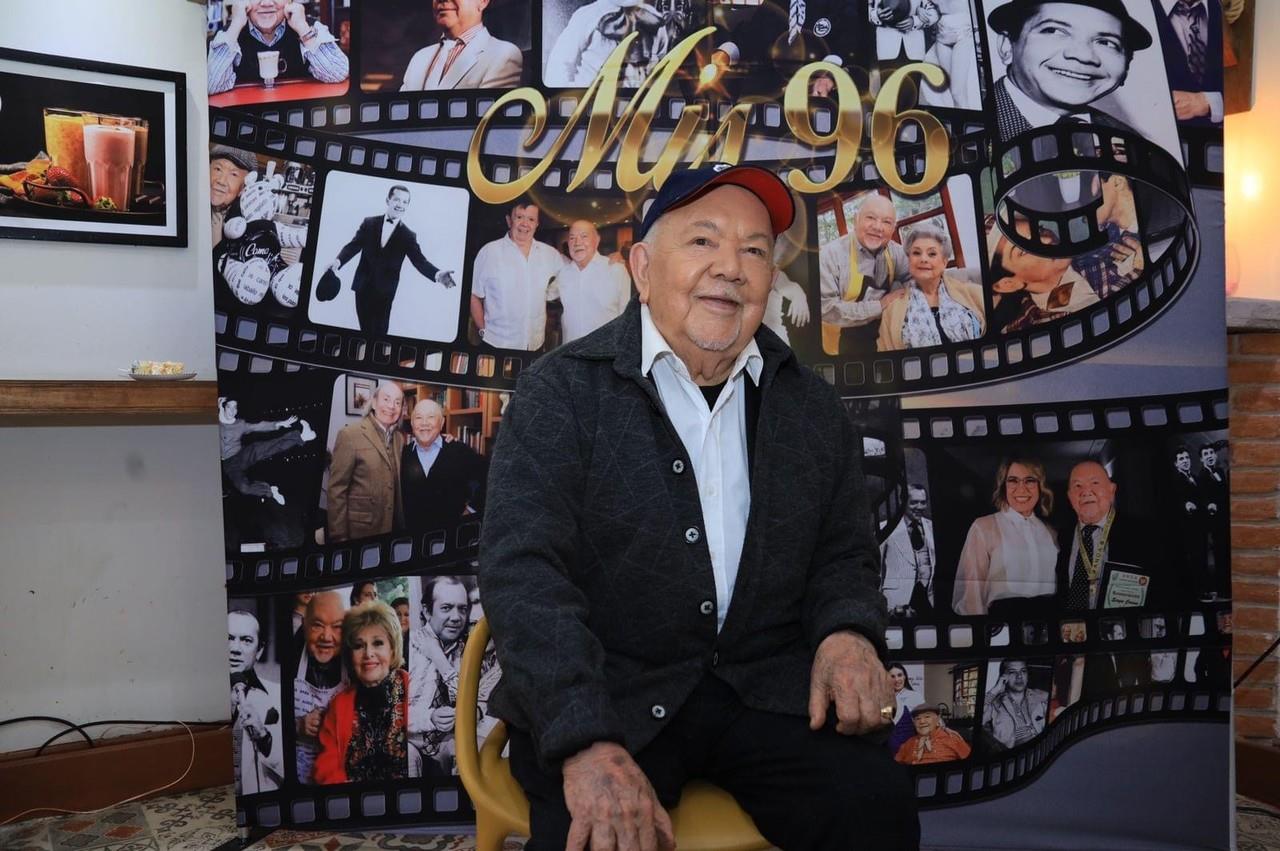 Sergio Corona; el actor celebró sus 96 años de vida Foto: Redes Sociales