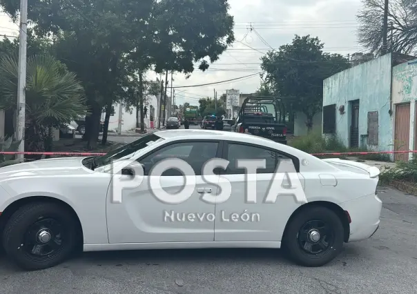 Hallan cuerpo de hombre en bolsas de basura en Monterrey