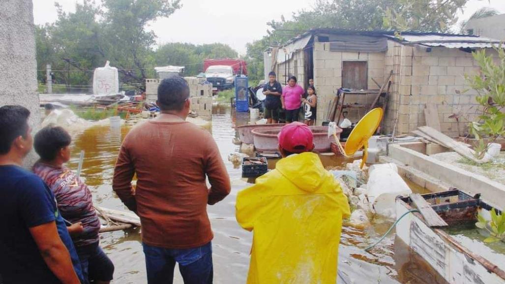 Huracán Milton causa inundaciones en Celestún y afecta diversas zonas