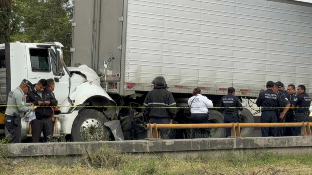 Tráileres provocan carambola en Texcoco-Tepexpan, dejan 2 heridos (VIDEO)