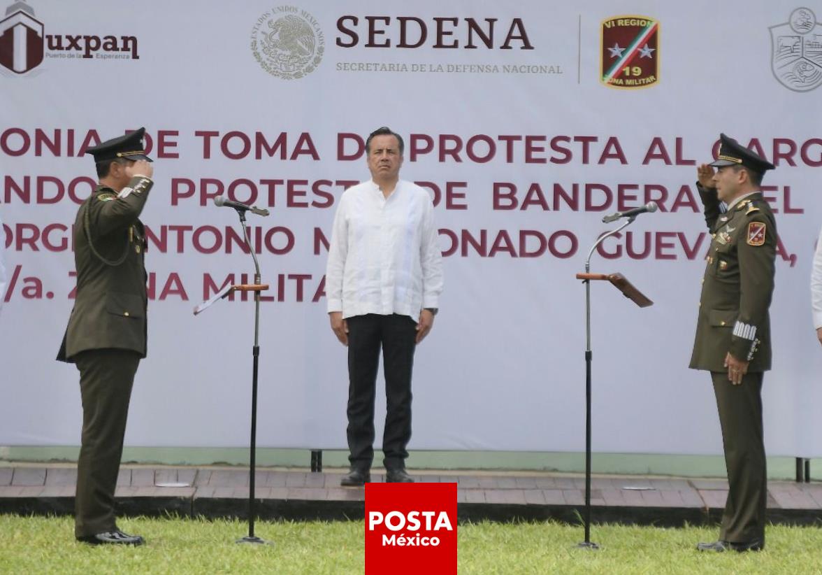 El General Jorge Maldonado Guevara asume la 19/a Zona Militar en Tuxpan, tras una balacera entre delincuentes. Las autoridades refuerzan la seguridad para proteger a la población. Foto: Rosalinda Morales / POSTA