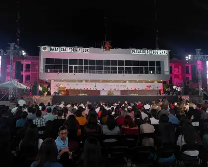 Baja California Sur celebra 50 años como estado libre y soberano