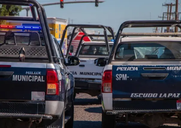 Policías de La Paz rifarán un automóvil por el Día del Policía