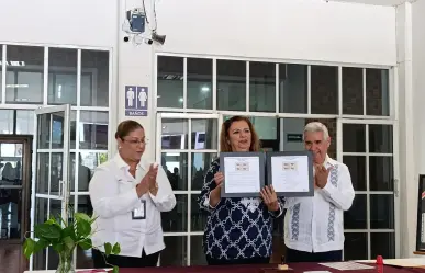 Presentan timbre postal por el 20 Aniversario del INDAABIN