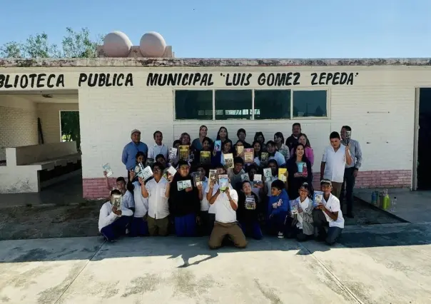 Donan más de 2,000 libros a la biblioteca Luis Gómez Zepeda en Ramos