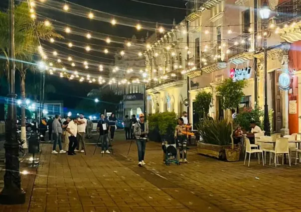 VIDEO; Golpean brutalmente a mujer en el Centro Histórico de Durango