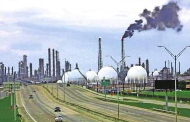 PEMEX confirma muerte de 2 trabajadores por el derrame de petróleo en Deer Park