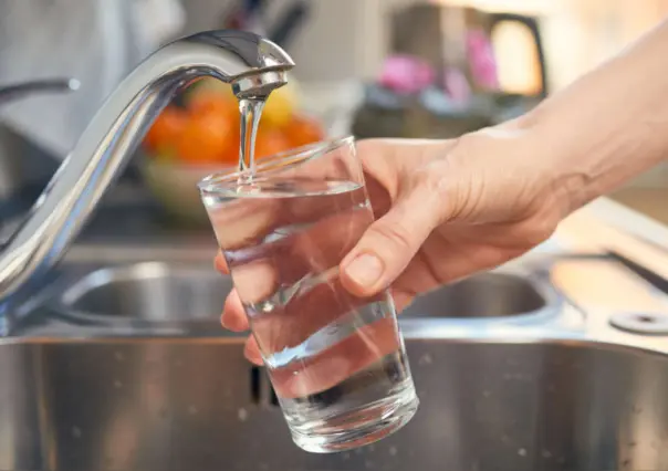 Alerta en Laredo Texas, piden hervir el agua por presencia de bacteria