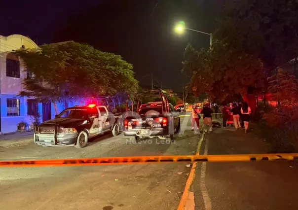 Ejecutan a policía en porche de casa en Monterrey