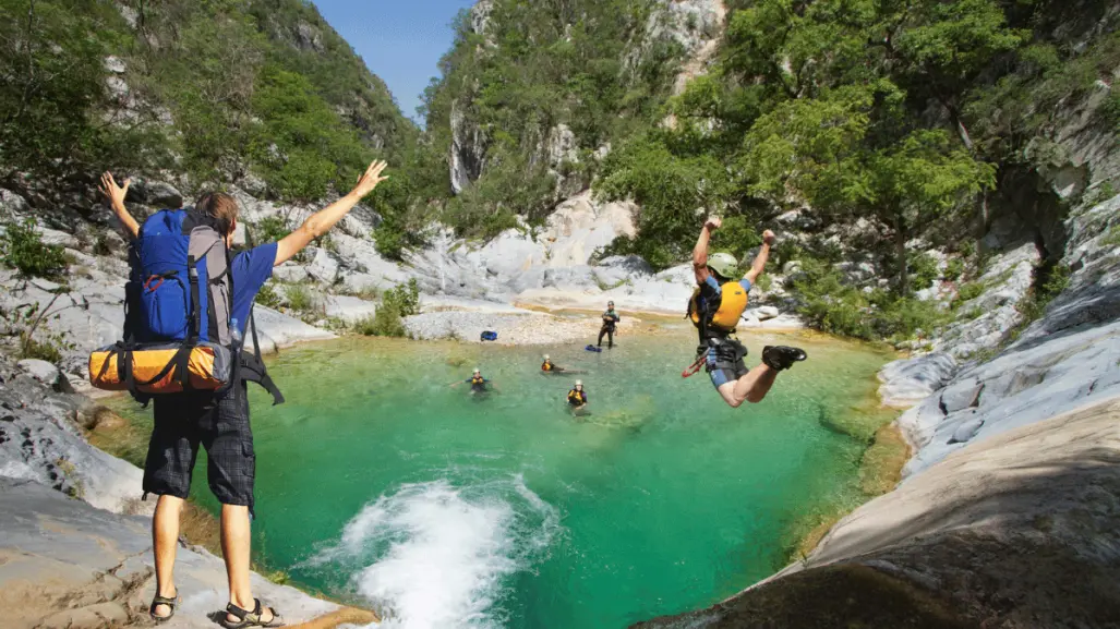 Así impacta el turismo en comunidades locales: beneficios y consecuencias