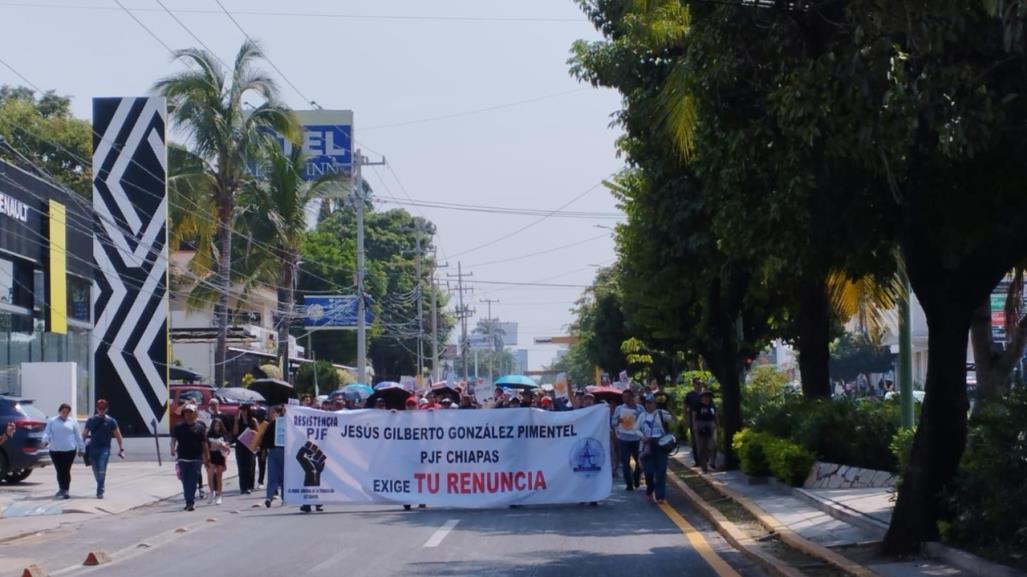 Protestan trabajadores del Poder Judicial  en Chiapas, anuncian paro total