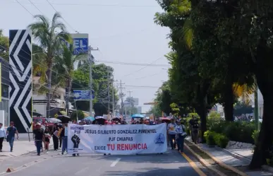 Protestan trabajadores del Poder Judicial  en Chiapas, anuncian paro total