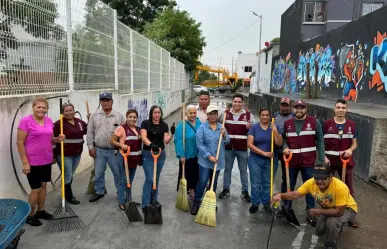 Escobedo organiza brigada de limpieza en la Colonia Monte Horeb