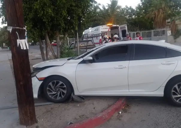 Buscan al conductor que chocó y huyó con madre e hijos en La Paz