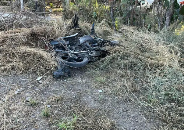 Joven motociclista muere tras ser impactado en carretera Victoria Monterrey