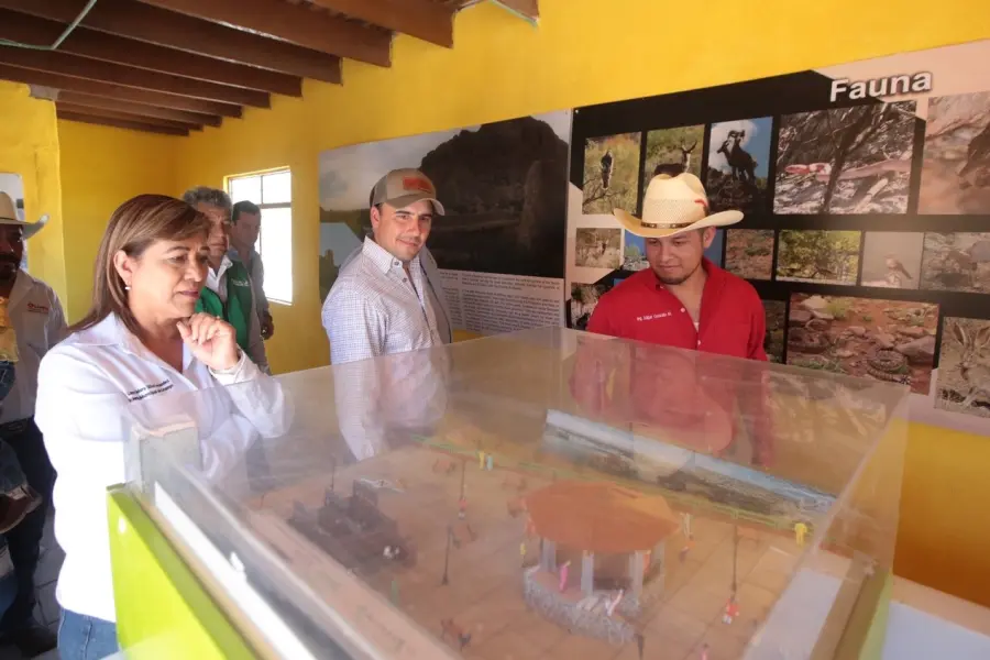 Proyecto turístico en Boquillas del Carmen es apoyado por Manolo Jiménez